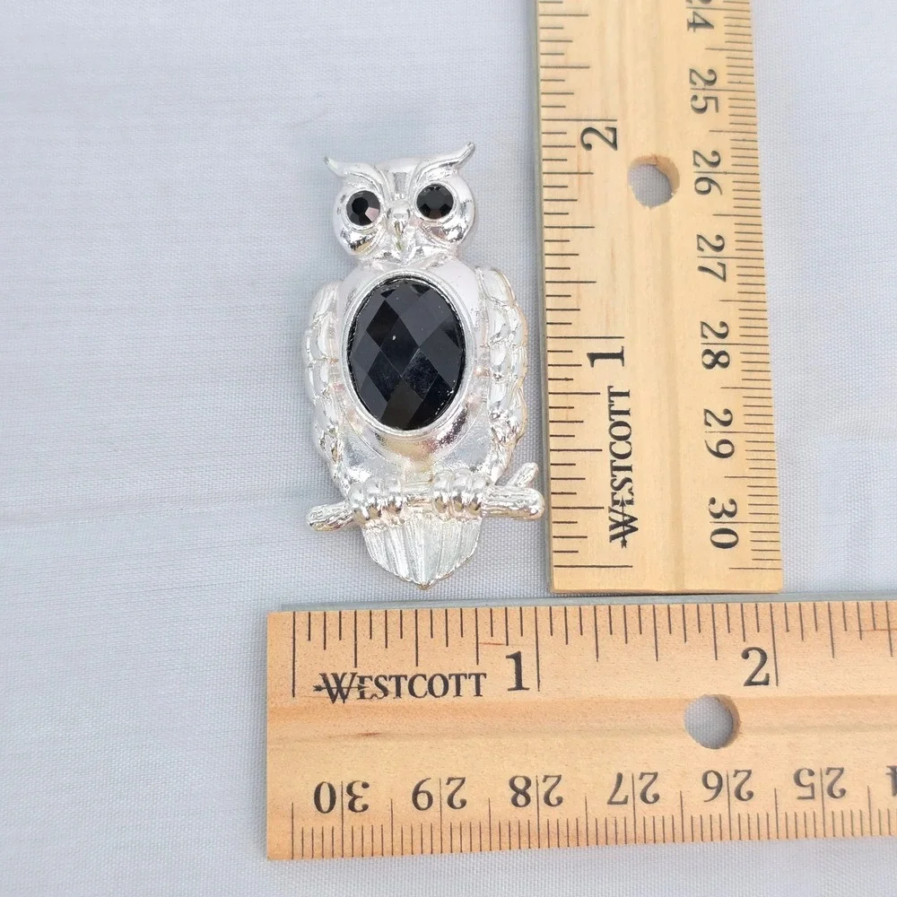 Silver Tone Owl Brooch with Large Black Faceted Gemstone and Black Eyes 2 Inch